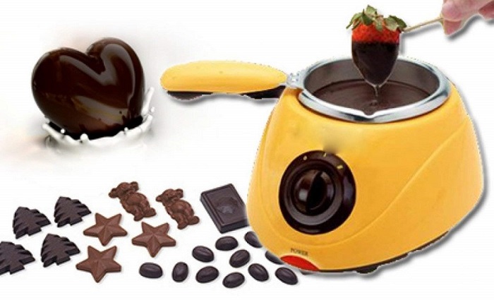 Divinezon-Chocolate-Fountain-Fondue