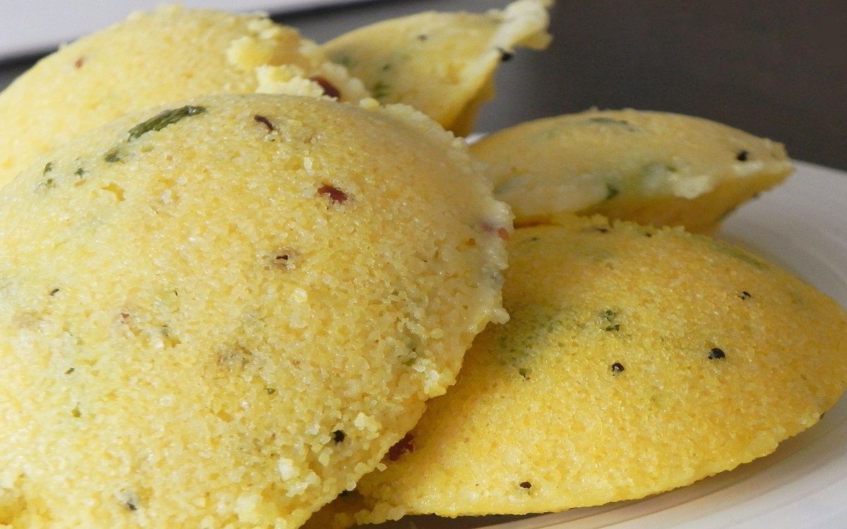 sweet-idli-recipe-hf