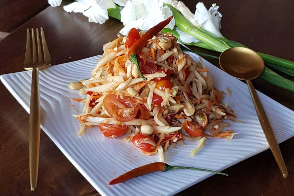 Papaya Salad Near Me Authentic Flavors in Your Neighborhood