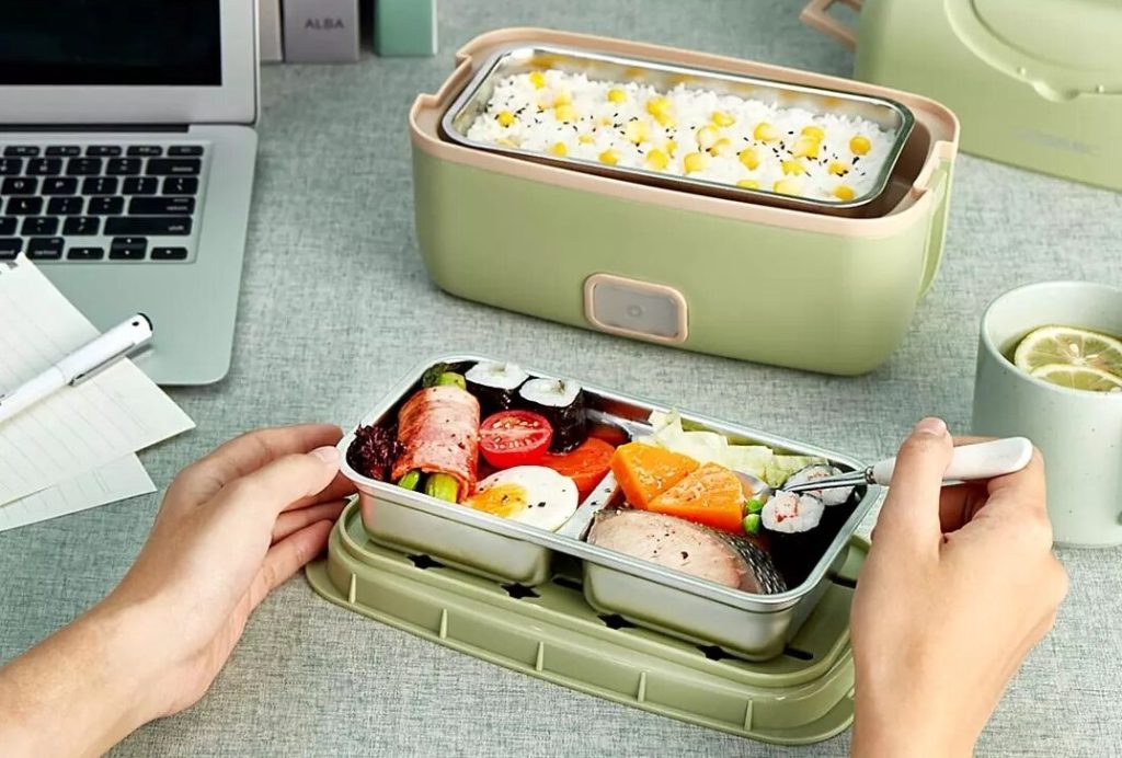 Electric Lunch Boxes to Keep Your Food Warm all Day | Hungry Forever